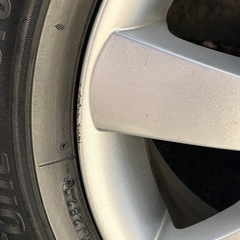 スタッドレス付きホイールtクロスにはいてました。　　の画像
