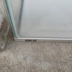 水槽　蓋付き　30cmの画像