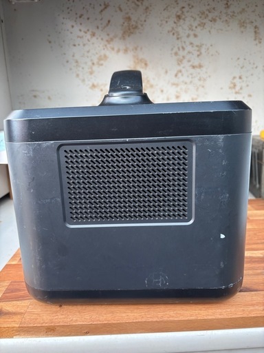 ポータブル電源　1500w最大3000w