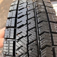 BLIZZAK VRX2 スタッドレスタイヤ　軽自動車用
の画像