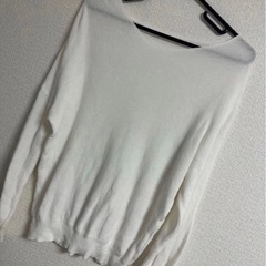綿100％ホワイトニットの画像