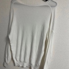 綿100％ホワイトニットの画像