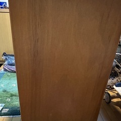 引き出しタンス（ガラス付き）
の画像