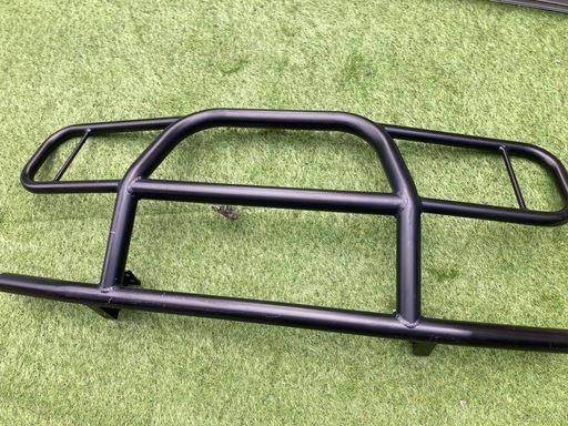 パジェロ　グリルガード