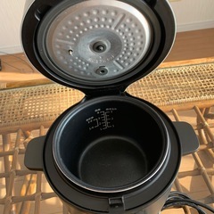 炊飯器の画像