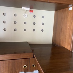 食器棚の画像