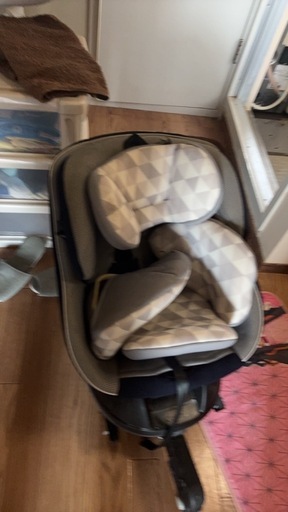 コンビ　チャイルドシートクルムーヴコンパクト