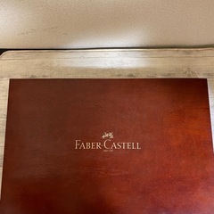 ファーバーカステル　ポリクロモス100色　木箱
の画像