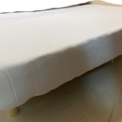 ダブル マットレス 脚付きの画像