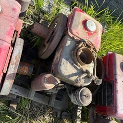 ディーゼルエンジン3台、まとめて
の画像