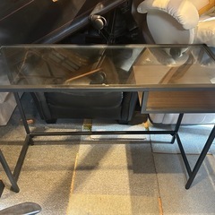 デスクテーブルセットの画像