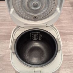 SHARP 炊飯器の画像