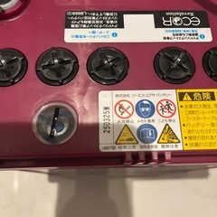 2025年製　M42 アイドリングストップ用　バッテリーの画像