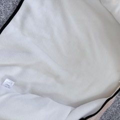 ほぼ新品　NHT フリースジャケット 140の画像