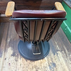 美容室用セット椅子の画像