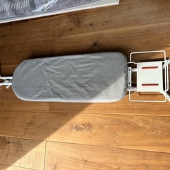 アイロン台の画像