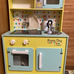 木製おままごとキッチンの画像