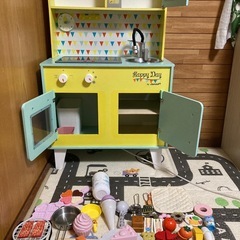 木製おままごとキッチンの画像