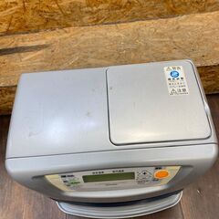 ジ452/ TOYOTOMI トヨトミ 石油ファンヒーター LC-SL36B 7L 10～13畳 2011年製の画像