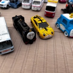 トミカアクション高速道路　ミニカーセットの画像