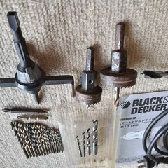 相模原 電動ドリル ドライバードリル BLACK&DECKER KR111RE 電動工具 ネジ ボルト 締め 木材 穴あけ DIY 日曜大工 木工ドリルビットの画像