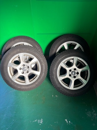 バリ山 BRIDGESTONE スタッドレスタイヤ VRX3 15インチセット