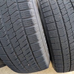 スノータイヤの画像