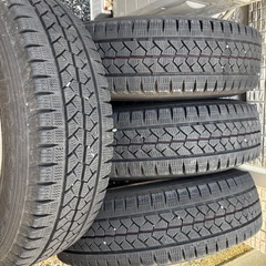 ハイエース　スタッドレス　キーラーの画像