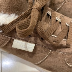 earth レディース　シューズ　秋　　23.5cmボア の画像