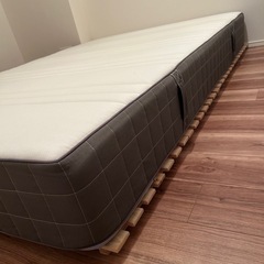 【直接引き渡し限定】マットレス ダブル IKEA HOVAGの画像