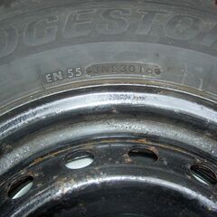 200系 ハイエースに! 2016年製 195/80R15 107/105L LT ブリジストン VL1 スタッドレス 鉄ホイール 139.7-6H 4本の画像