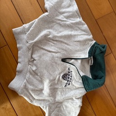 LITTLE WEEKEND（リトルウィークエンド） トレーナー3枚＋カーゴパンツ（80〜90サイズ）／まとめ売り の画像