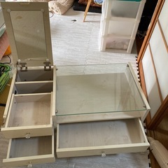 ドレッサー　無料　11月2日3日引き取り希望 の画像