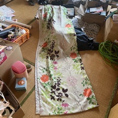 カーテン三点譲ります。の画像