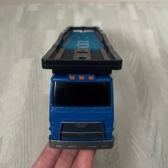 トミカポリスキャリアカーの画像