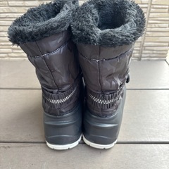 スノーブーツ　21〜22cmの画像