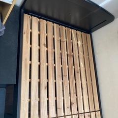 【至急】シングルベッド及びベッドフレームの画像