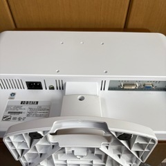 パソコンモニター　21.6インチ　白　②の画像