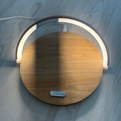 スマホ充電器の画像