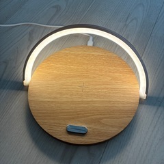 スマホ充電器の画像