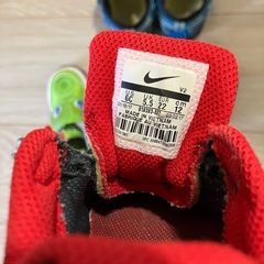 キッズシューズの画像