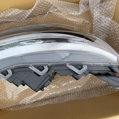 【特価】ダイハツトール、トヨタルーミー、ヘッドライト運転席側　美品の画像