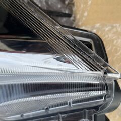 【特価】ダイハツトール、トヨタルーミー、ヘッドライト運転席側　美品の画像