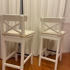 カウンターチェアの画像