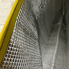 【新品未使用】　クレヨンしんちゃん 保温保冷 多機能 大容量 トートバッグの画像