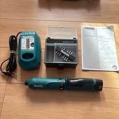 マキタペンインパクトドライバー　ほぼ新品の画像