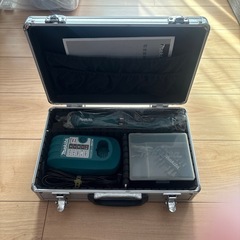 マキタペンインパクトドライバー　ほぼ新品の画像