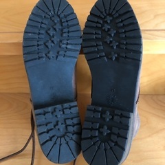 スウェードブーツの画像