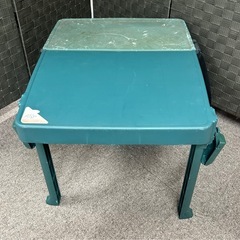 【訳あり品】 テーブル＆クーラーボックス NEEDLE LEAF 緑  の画像