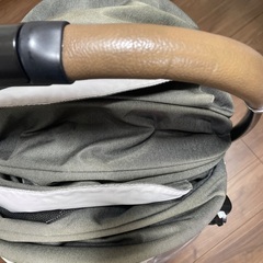 ラクーナ　クッション　aprica ベビーカーの画像